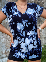Chandail Kim, col en v, manches courtes - Fleurs bleues