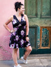 Robe Caroline - Fleurs mauves sur fond noir