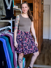 Robe Abi - Haut olive chiné, jupe fleurs rosebrown sur fond marine